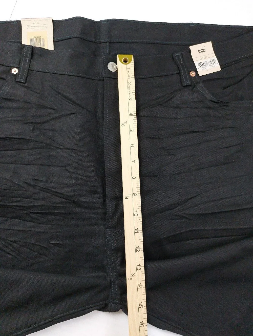 Levis levis button